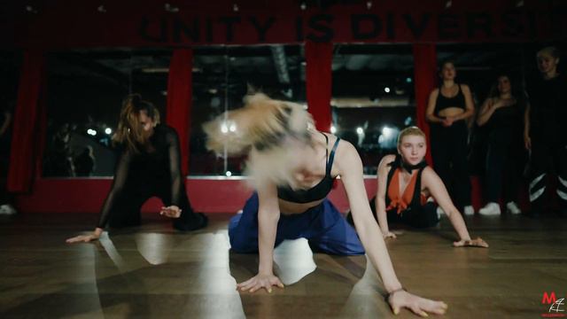 Billy Idol "Rebel Yell" Choreography by TEVYN COLE смотреть онлайн