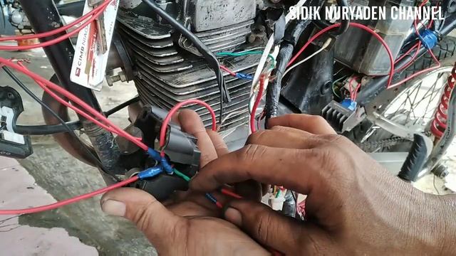 Cara Membuat Dan Rakit Jalur Kabel Lampu Depan,Belakang,Sen,Klakson Honda CB,Gl Max,Mega pro,Tiger. смотреть онлайн