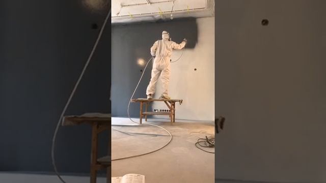 Процесс механизированной окраски стен смотреть онлайн