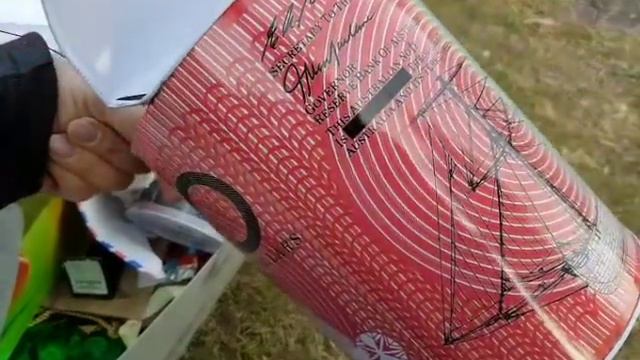 ШОК НА СВАЛКЕ ГЛАЗА ПОЛЕЗЛИ НА ЛОБ ВЫКИНУЛИ В АВСТРАЛИИ ТАМ БЫЛИ ДЕНЬГИ ? смотреть онлайн