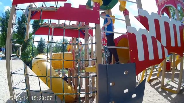 Мое измененное видео Прогулка внучат 14.06.2016 года смотреть онлайн