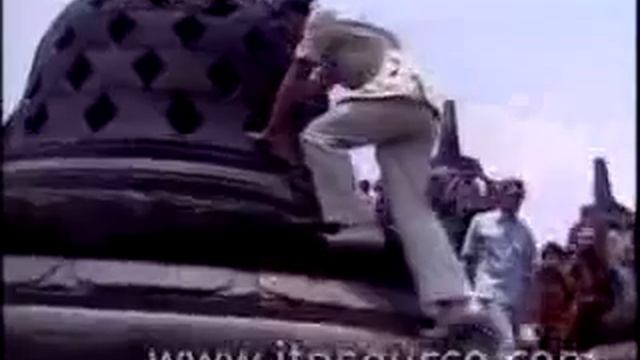 Prince Charles visit Borobudur Temple in Indonesia