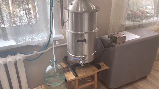Первый перегон браги , самый быстрый обзор Люкссталь 8м , LUXSTAHL 8M ! смотреть онлайн