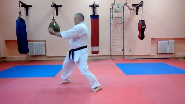 Окинава Годзю - Рю Каратэ - До Калининград Ката Сансеро смотреть онлайн