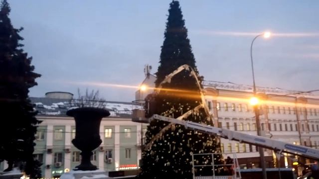 Демонтаж Ёлки в Москве 17.01.2017 смотреть онлайн
