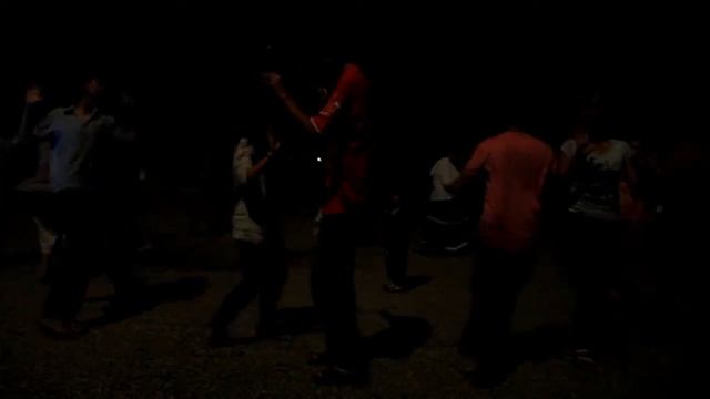 Танцы ночью в ЮСЛ2013 смотреть онлайн