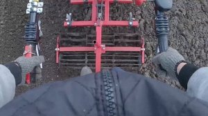 Испытываю самодельный культиватор для мотоблока с парным опорным катком.