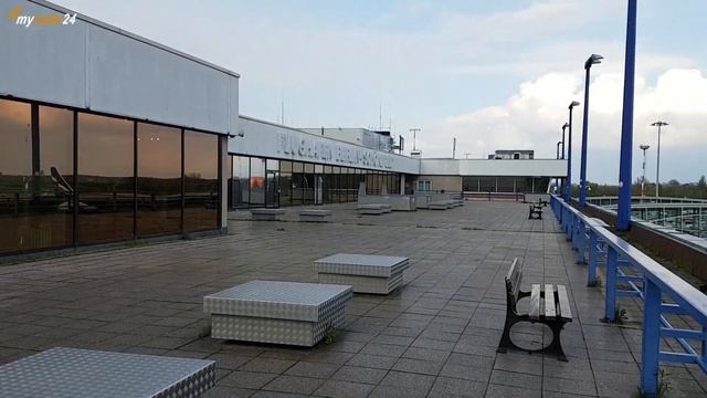 Flughafen Schönefeld - Berlin Airport ? LIVE Rundgang смотреть онлайн