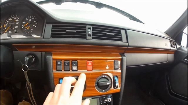 Mercedes S124 E250D Небольшой обзор.