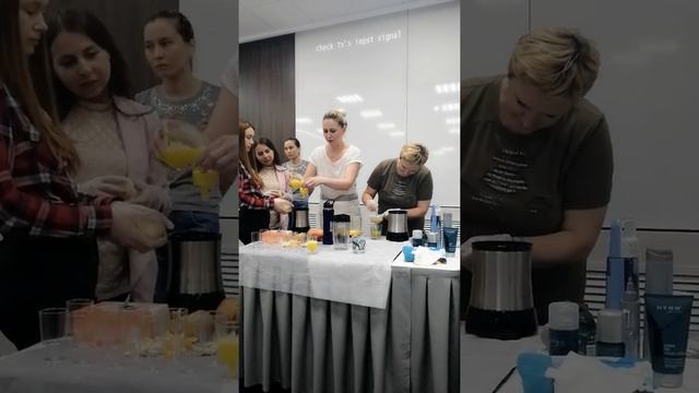 Готовим свежевыжетые сок сами. смотреть онлайн