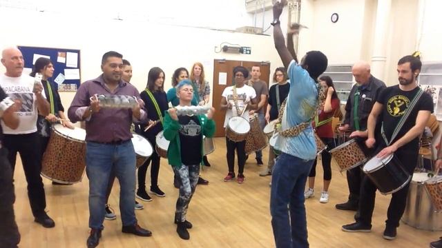 Waterloo Action Centre - London School of Samba Open Workshop - 08.10.17 (Mestre Fred) смотреть онлайн