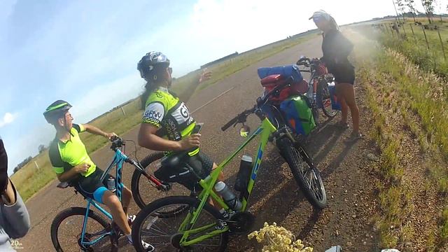 El norte Uruguayo tiene a Gomensoro: Penúltimo pueblo | Viajar por Uruguay en Bicicleta смотреть онлайн