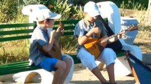 Crimea. ЕВПАТОРИЯ. МАЛЬЧИКИ С БАЛАЛАЙКАМИ Yevpatoria BOYS WITH BALALAIKAS.