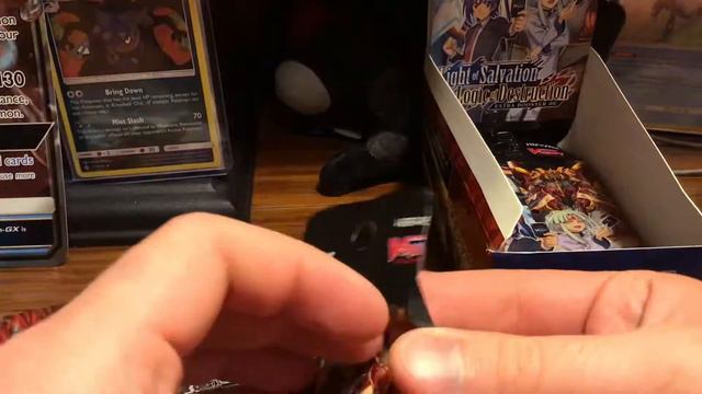 Opening a Cardfight Vanguard Light of Salvation and Logic of Destruction Extra Booster Box смотреть онлайн