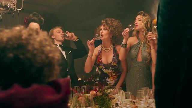 Дворец Трейлер смотреть онлайн