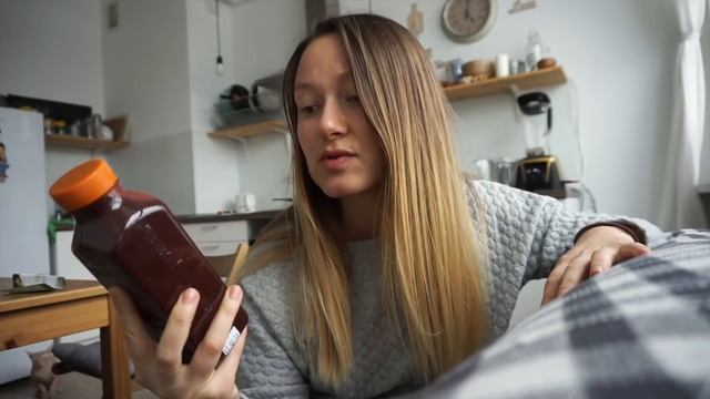 VEGAN VLOG/ детокс день, хитирование волос, обожралась смотреть онлайн