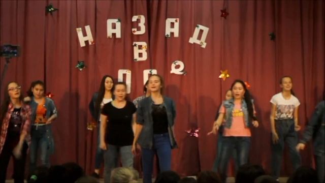 Районы Кварталы "Назад в 00" смотреть онлайн