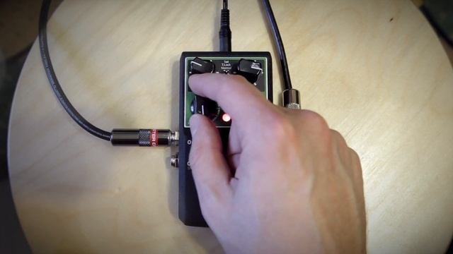NUX Tape Core Deluxe (Обзор педали) смотреть онлайн