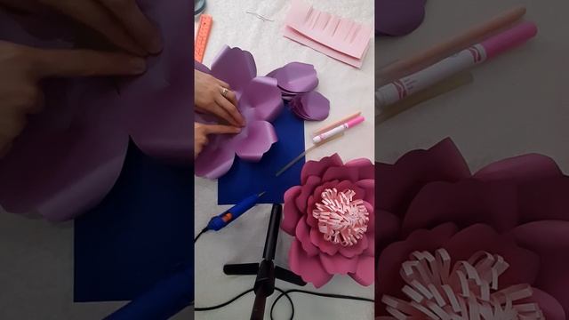 Создание цветка из бумаги Amber 25см смотреть онлайн