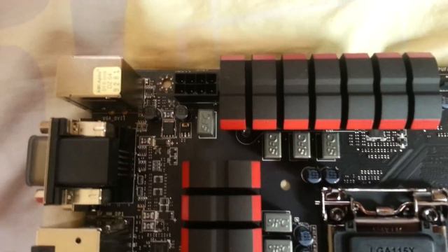 MSI H97 GAMING 3 Unboxing (HUN) смотреть онлайн