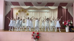 «Аист на крыше» Танцевальный коллектив «Ялкын» средняя группа