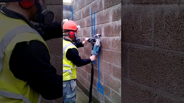 Laserchaser cutting tracks in wall for cable смотреть онлайн