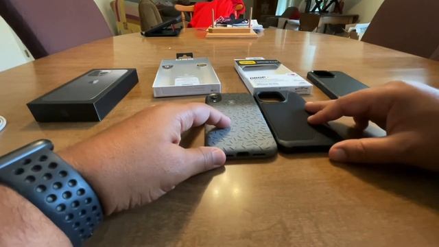 IPhone 13 Pro Case Comparison. Otterbox Defender Pro XT Vs. UAG Metropolis LT