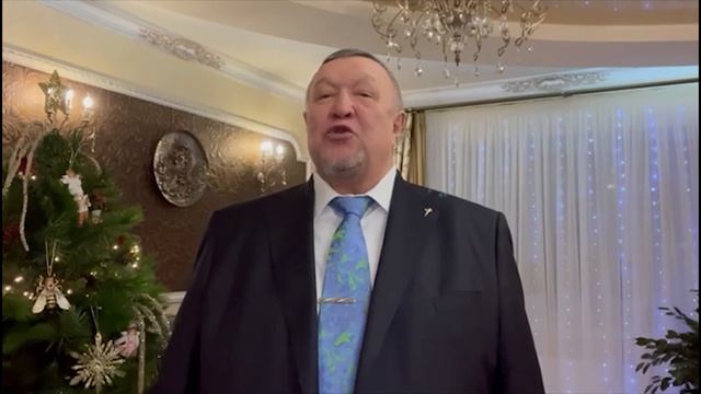 Новогоднее обращение Президента и Основателя ТЕНТОРИУМ® Раиля Хисматуллина смотреть онлайн