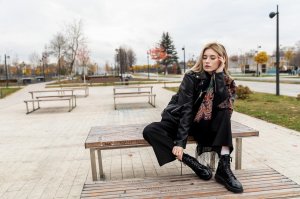 Платок шерстяной с шелковой бахромой «Летнее чудо», вид 18