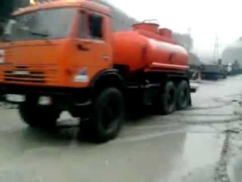 ЧП на Мзымте. Утопающий Камаз смотреть онлайн