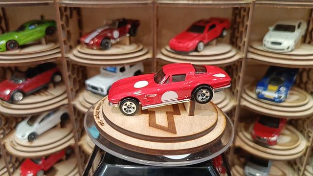 Chevrolet Corvette Stingray 1964 смотреть онлайн