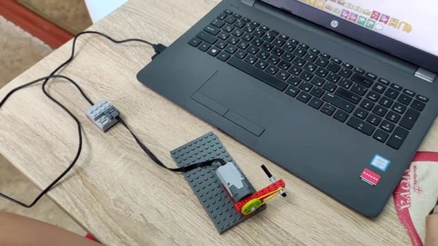 Робототехника в детском саду "Первые шаги" 10 "Увеличение скорости" смотреть онлайн