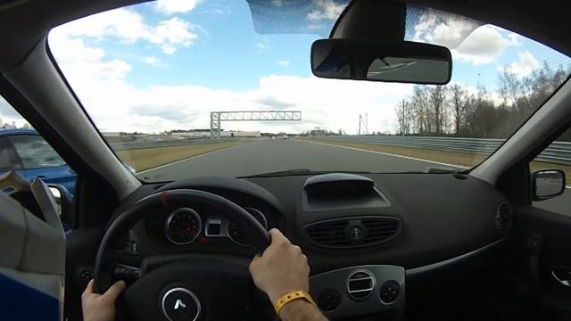 Moscow Raceway Трек-день 23.04.16 открытие сезона 1 круг онборд Renault Clio RS смотреть онлайн