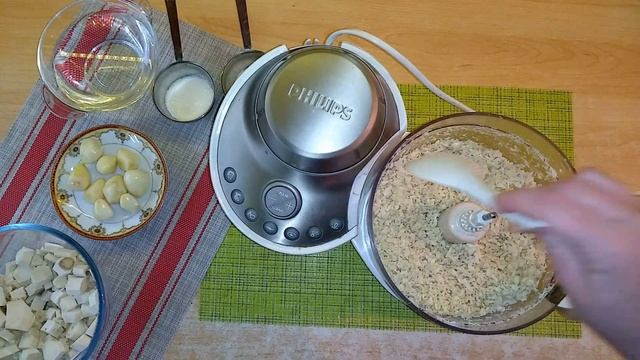 Острая и пряная заготовка из хрена и чеснока на зиму смотреть онлайн