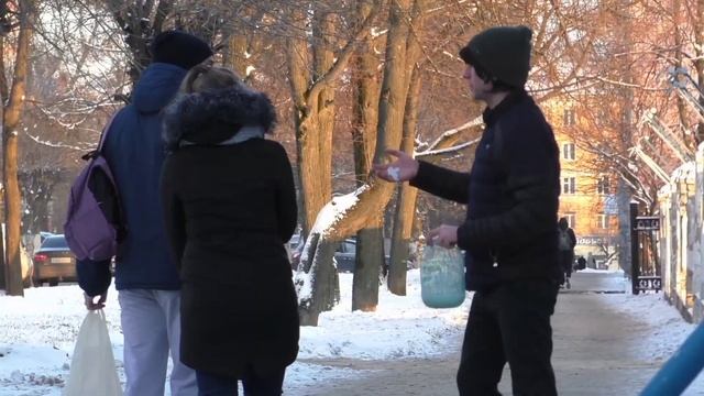 ПРАНК / СДАЮ Spermu В БАНКЕ / СМОТРИ ДО КОНЦА / ЧЕРНОВ ТВ смотреть онлайн