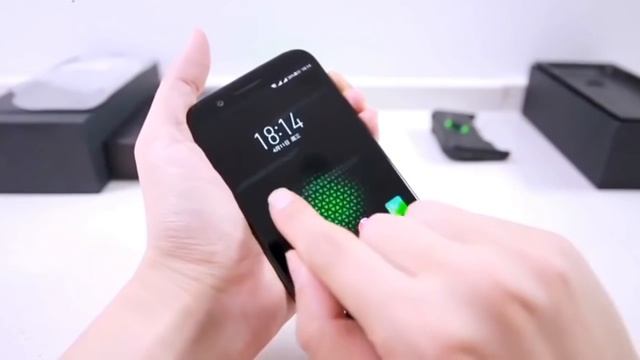 Xiaomi Black Shark обзор распаковка на Русском языке смотреть онлайн