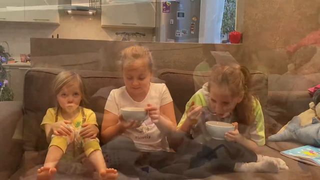 Челлендж 24 часа на диване часть 2 смотреть онлайн