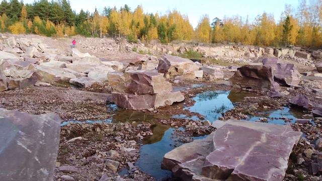 ландшафтные глыбы. малиновый кварцит смотреть онлайн