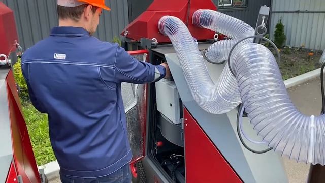 Street vacuum cleaner CITY ANT | Ticab LTD смотреть онлайн