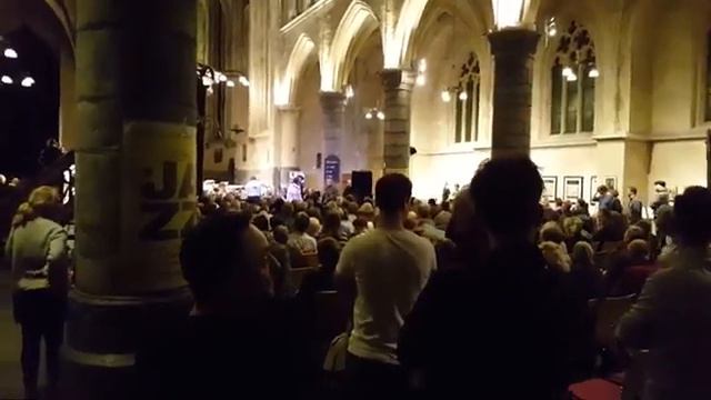 KICK-OfFF JekerJazz Maastricht in Sint Janskerk: Finale en toegift смотреть онлайн