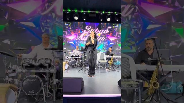 Анора -В океане глаз твоих тону 🫶🏻 #анора #anora