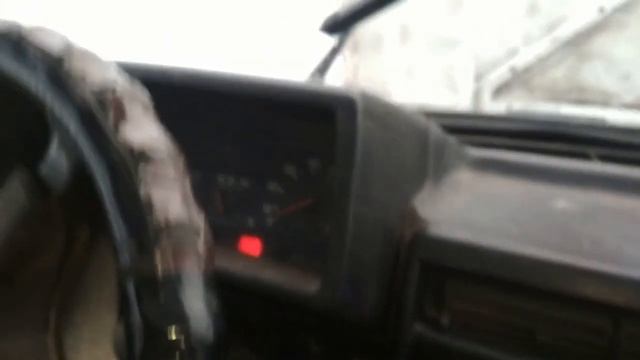 прибор KONNWEI KW-208 (конвей) для определения состояния акамуляторных стартерных батарей также мот смотреть онлайн