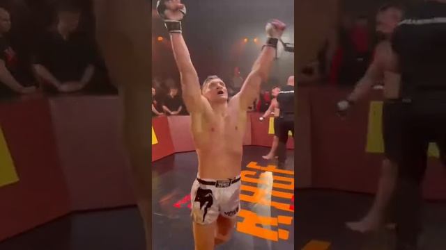 Профессиональный кикбоксинг. Rage Арена. Георгий Клим и команда. смотреть онлайн