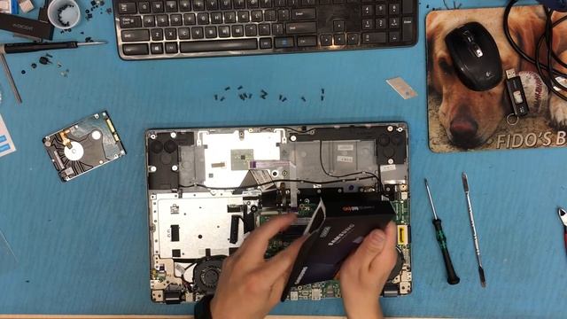 How To Upgrade To SSD Drive (Acer V5-552 Series)