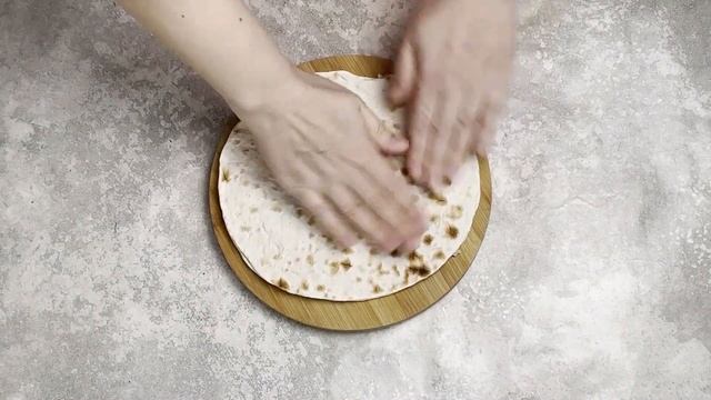 КАК ПРИГОТОВИТЬ СУЛУГУНИ В ЛАВАШЕ? Простой и очень вкусный завтрак или ужин смотреть онлайн