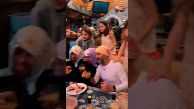 С Новым Годом, друзья! смотреть онлайн
