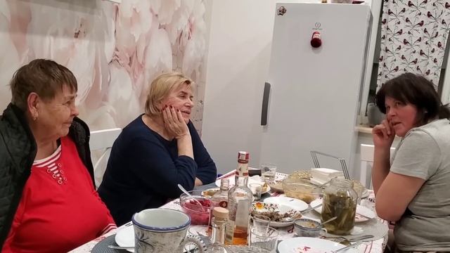 Надя на Игрени! Продолжение застолья ! Вторая часть смотреть онлайн