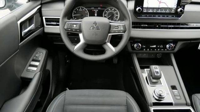 New 2022 Mitsubishi Outlander Saint Paul White-Bear-Lake, MN #WB0818 - SOLD