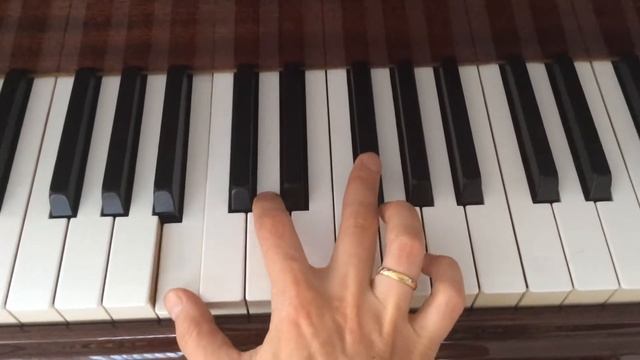 Как определить аккорд за 2 секунды - Уроки фортепиано смотреть онлайн