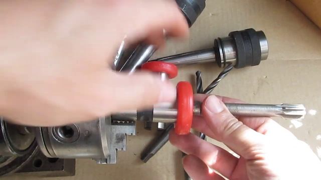 Быстросменный сверлильный патрон и извращения... смотреть онлайн